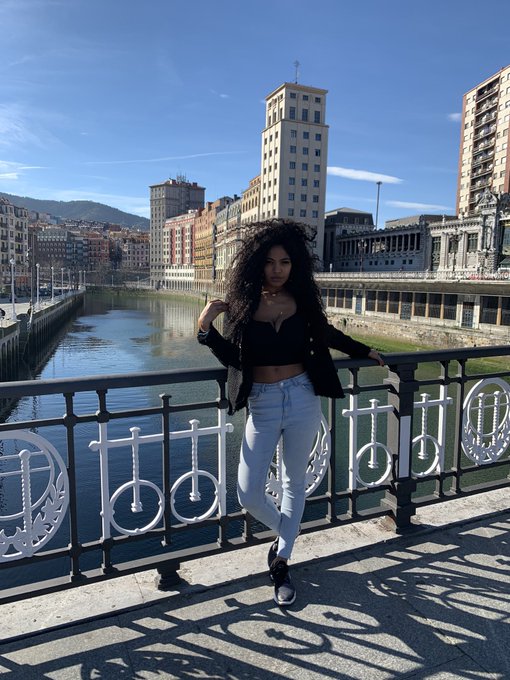 lion 🦁  #black #BlackLove https://t.co/IRNNXYLjdD<a href="/tag/black"class="tags">#black</a><a href="/tag/blacklove"class="tags">#BlackLove</a>