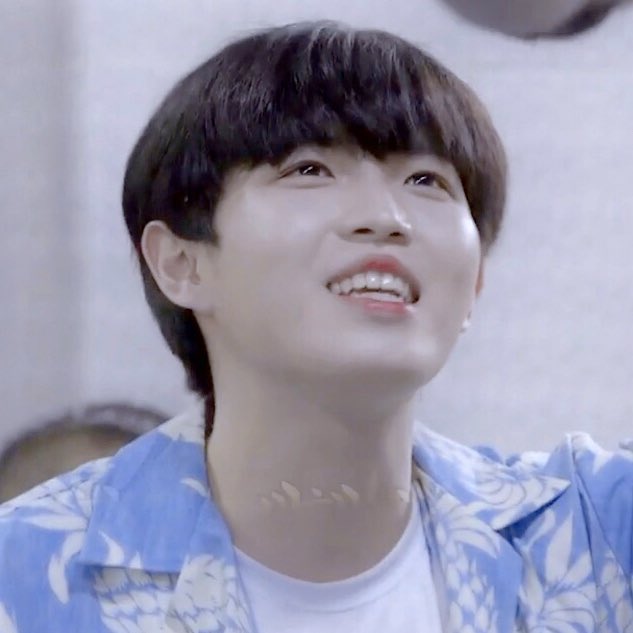 hishandxkjh's tweet photo. 🧼🤍❄️                      🛁💗🌷 https://t.co/QboqLSSUbY