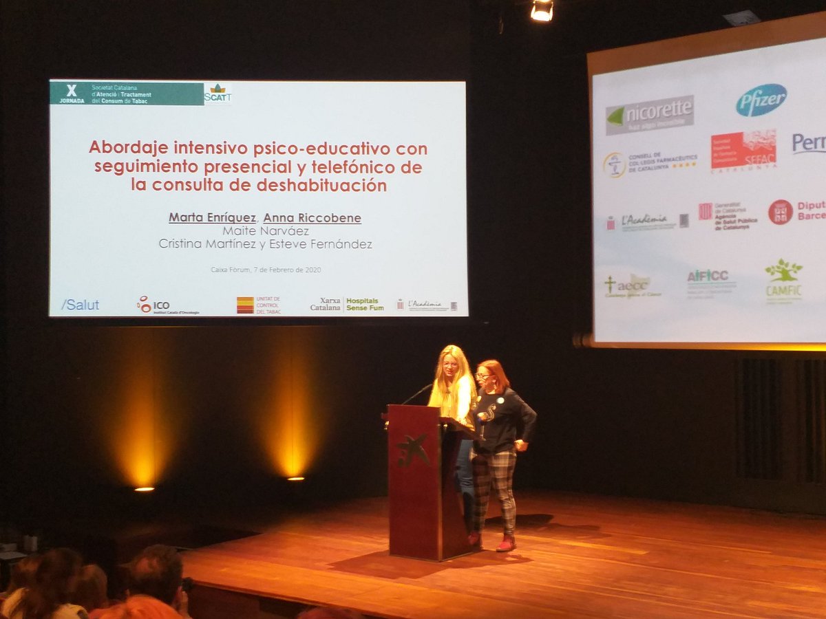 Cornejovalle's tweet photo. Marta Enriquez y @AnnaRiccobene enfermeras de @TobControlUnit de @ICOnoticies reciben premio a la mejor presentación en X Jornad @scattsocietat #SCATT2020 #SCATT https://t.co/YlacYf3YGg