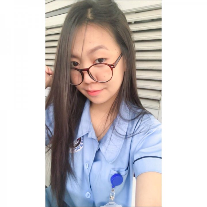 ThesaGisel's tweet photo. Come hangout with me on #BIGOLIVE https://t.co/rpUV4kVOlW https://t.co/81LW7rIgLx