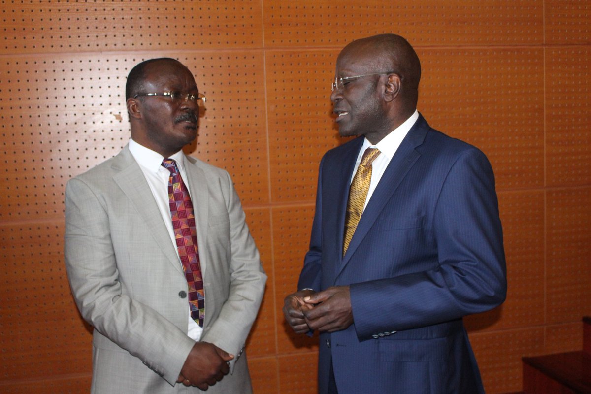 nwscug's tweet photo. PHOTOS: Ministry of Education and Sports PS Alex Kakooza, @UBTEB Board Chairman @NWSCMD MUBS Vice Chancellor Prof Balunywa sharing a light moment at #UBTEB2019Results ceremony. https://t.co/MxFtwdDkQJ