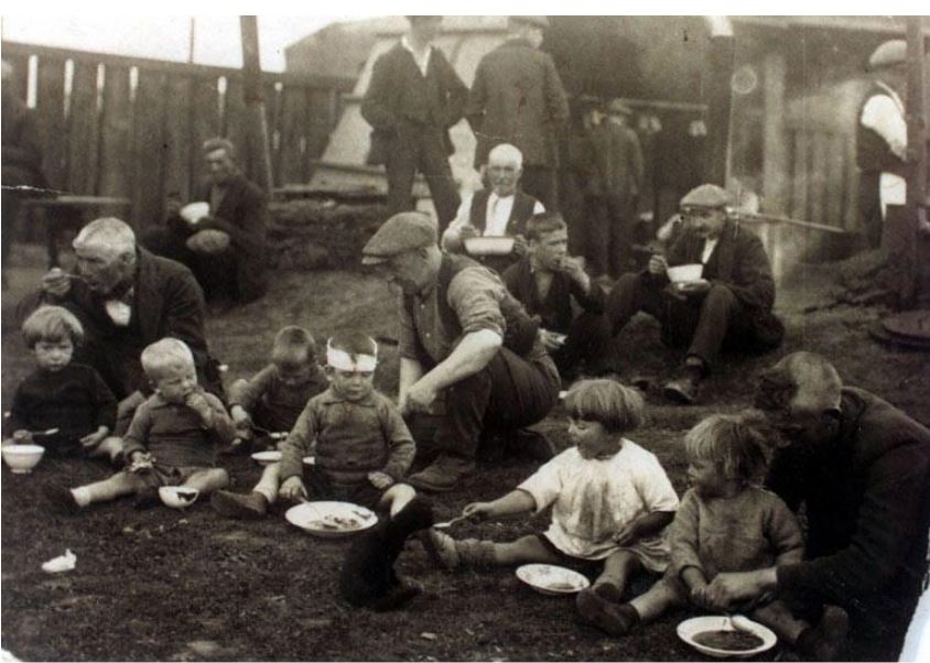 1/6 Camp Street soup kitchen, Motherwell-1926- General Strike.The early 1920's saw an almost catastrophic decline in coal mining and heavy industry in Scotland. For the towns of Motherwell and Wishaw, a lack of demand for iron and steel forced unemployment up to record