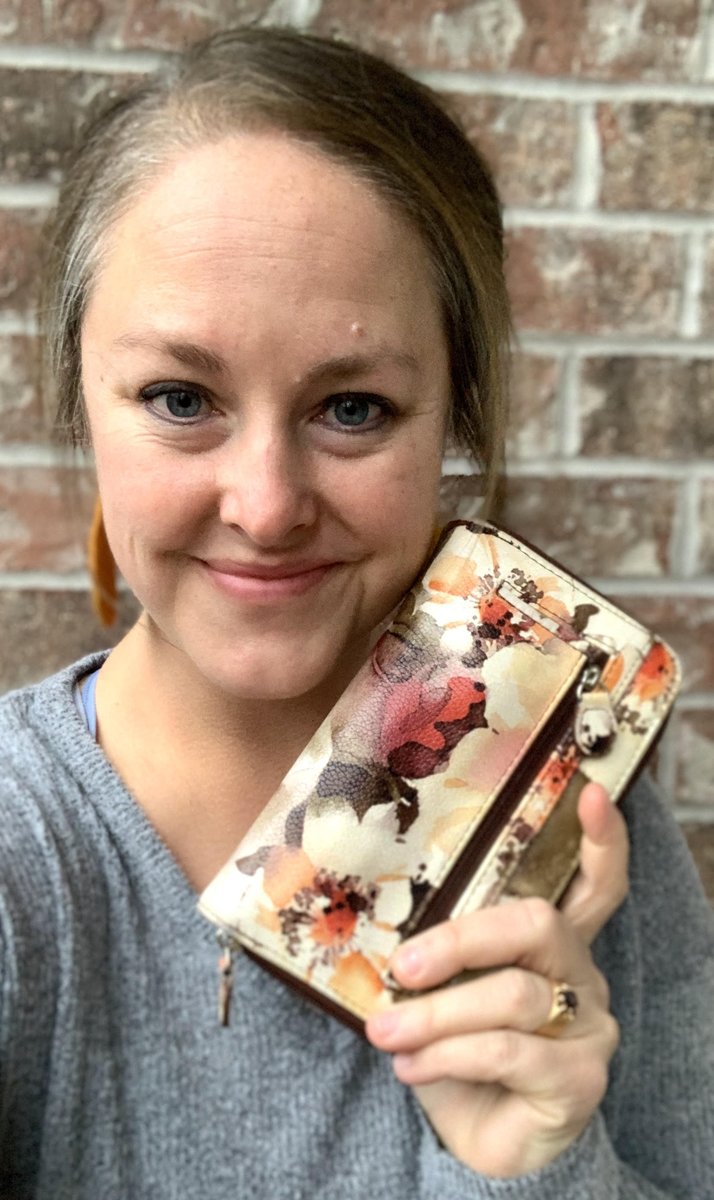 Becoming financially literate is one of the best things you can do for yourself. Read my story and a learn about a completely free resource you can utilize to get more involved in the financial conversation in your home! #sponsored <a href="/swsm_usa/">Smart Women Smart Money</a> #swsmarkansas
heatherdisarro.com/on-being-a-sma…