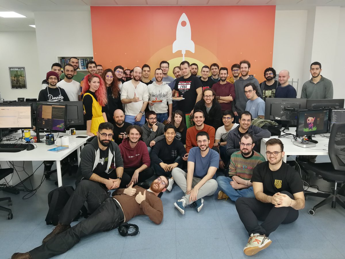 starloopstudios's tweet image. 🥳Yesterday we celebrated 5 years since two amazing Starloopians are on our team: Alexandru and Jesús!🧡
🎁Thank you for being with us so long, for believing in the values of Starloop and for being 2 outstanding Starloopians in all that time.
#starloop #starloopian #bestteam