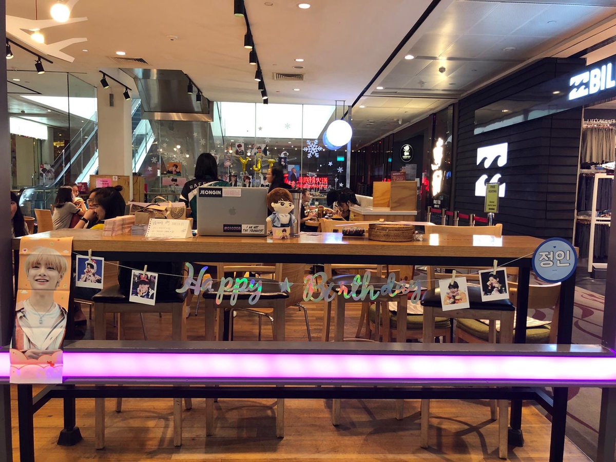 208cafe's tweet photo. hope everyone enjoyed day 1! see you all again tomorrow~ 

#shiningstar208 https://t.co/U6uOqqck5C