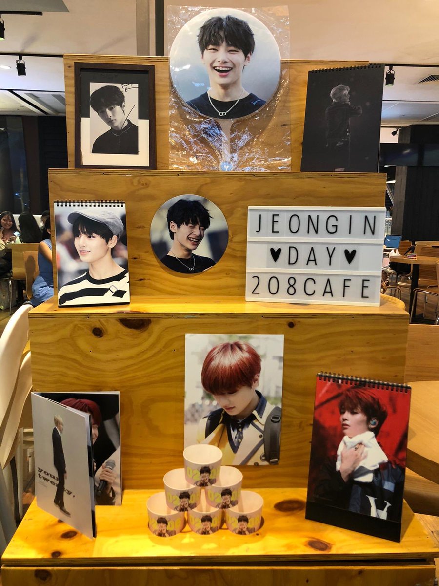 208cafe's tweet photo. hope everyone enjoyed day 1! see you all again tomorrow~ 

#shiningstar208 https://t.co/U6uOqqck5C