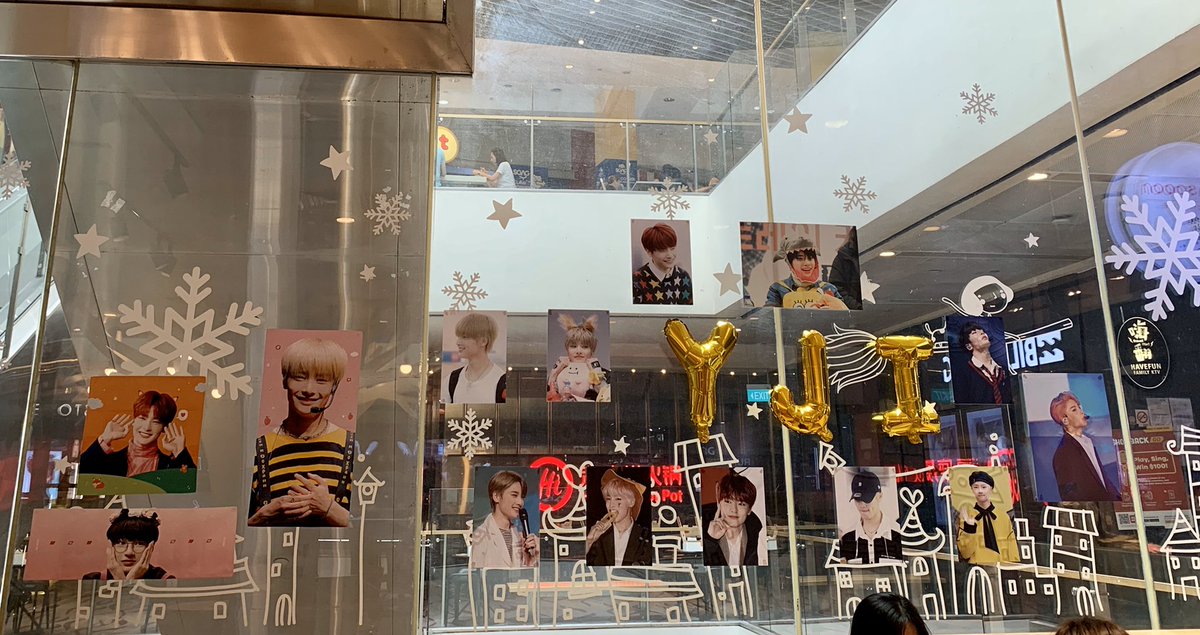 208cafe's tweet photo. hope everyone enjoyed day 1! see you all again tomorrow~ 

#shiningstar208 https://t.co/U6uOqqck5C