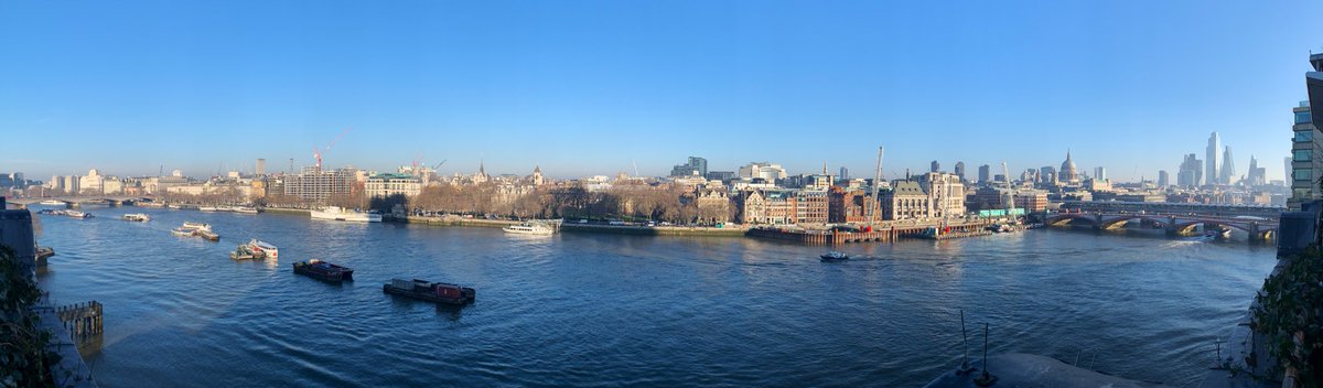 CVS_int's tweet photo. Glorious day in London #nofilter https://t.co/yvw4tcwQXz