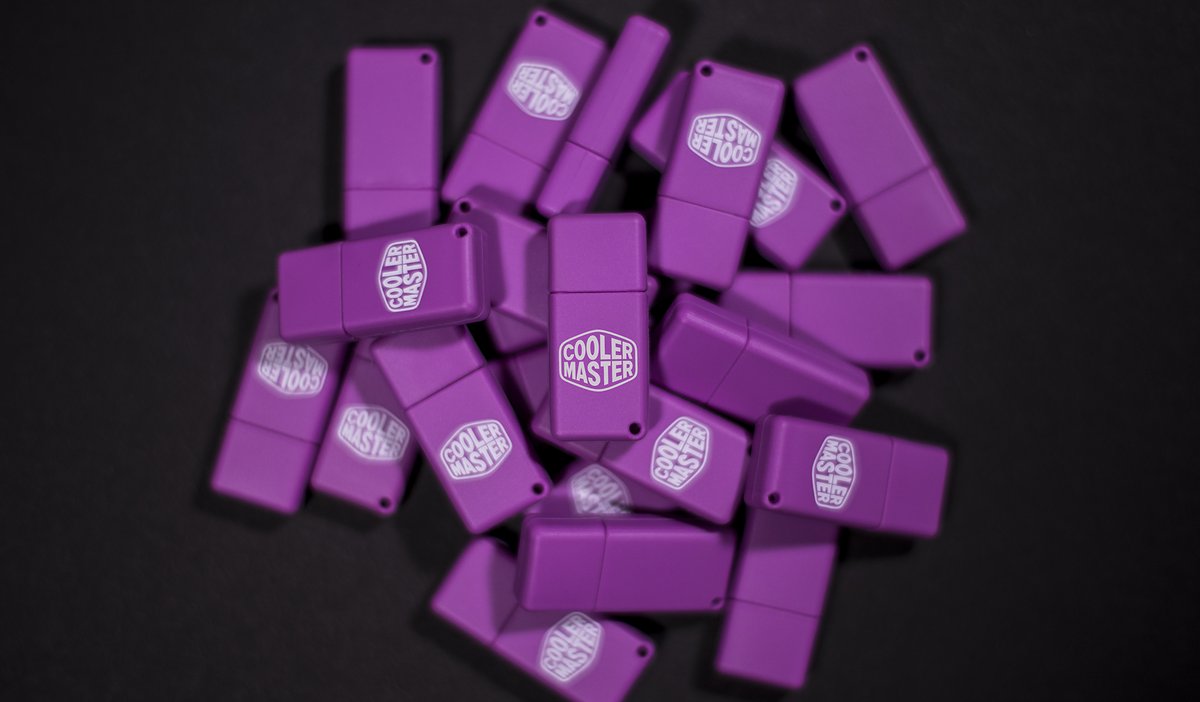 CoolerMaster's tweet photo. School sucks! What is the dumbest thing your school has forced you and your classmates to learn?

Tell us and have a shot at winning 20x 32gb USB sticks for you and your class so you don’t have to remember anything EVER again! 

But seriously, school is cool, don’t do drugs mkay. https://t.co/dclHDWjgBj