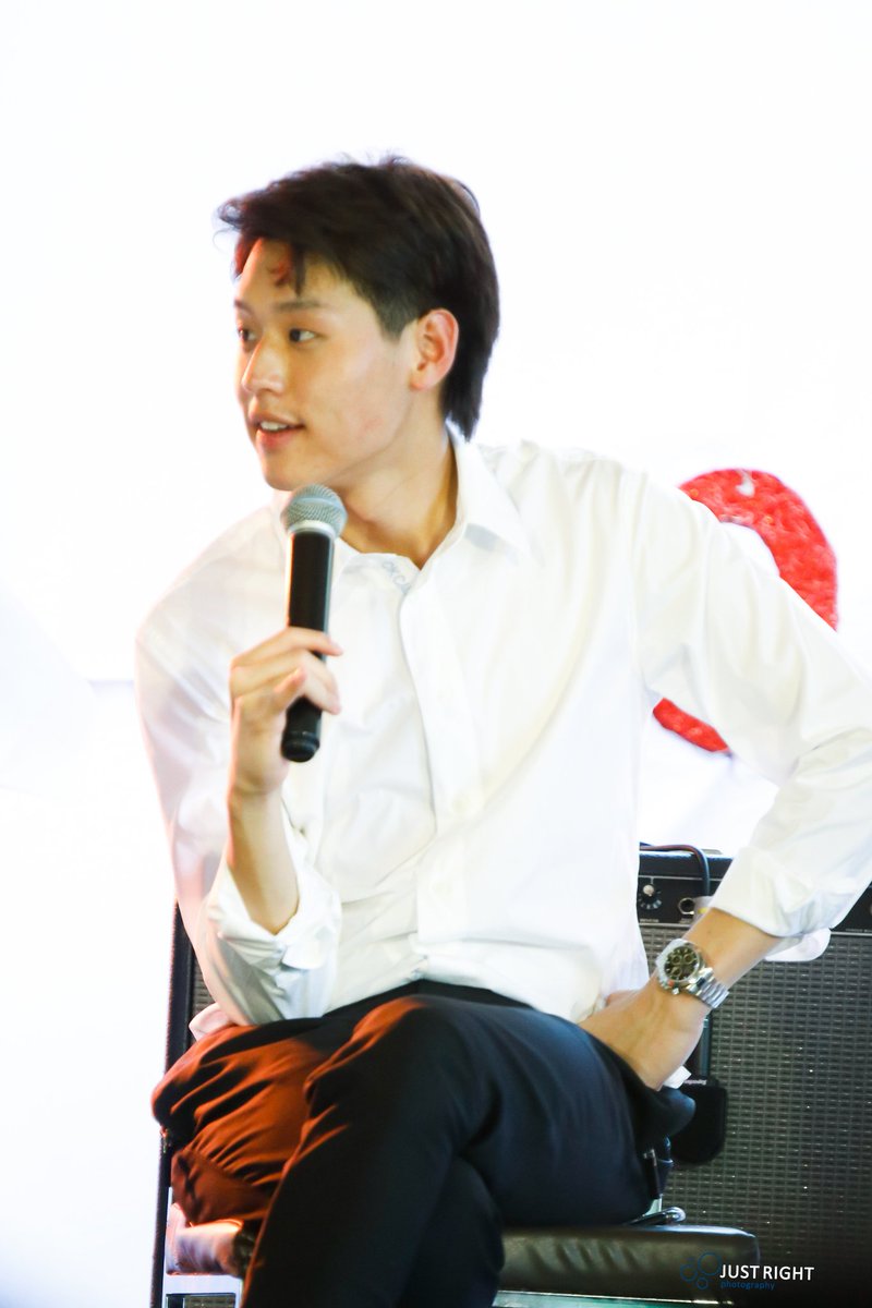 JustrightPi's tweet photo. P'Billkin 😘
#TPCopenhouse #Bbillkin https://t.co/mb12qKWSgN