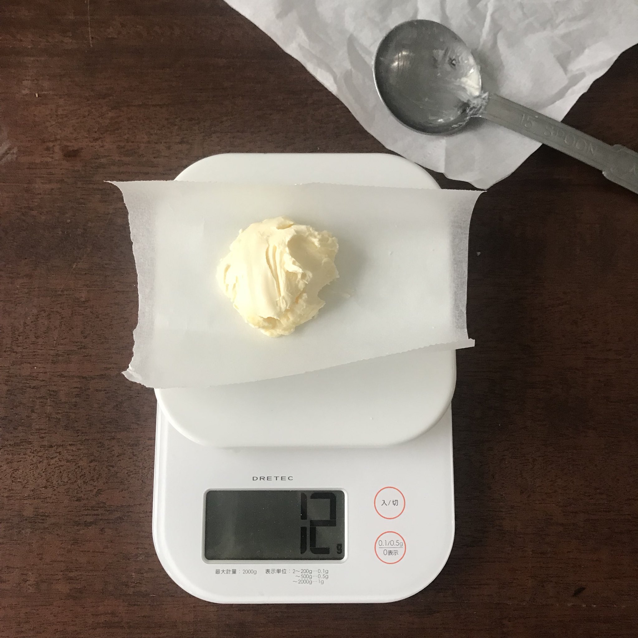山本ゆり Syunkon レンジは600w 時々 大さじ1 15gと思ってる方がいらっしゃるんですが モノにより重さは異なります 水 大さじ1 15g 1カップ 0g 薄力粉 大さじ1 約8g 1カップ 約110g 砂糖 大さじ1 約9g バター