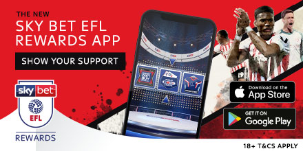 BrentfordFC's tweet photo. 😯 HOW ABOUT A SIGNED SHIRT GIVEAWAY?

🖋 Land yourself a home shirt signed by the Brentford 1st team - courtesy of Sky Bet EFL Rewards

✅ Simply download the app, retweet this post and follow @SkyBetEFLReward to enter

🕚 Entries close Monday @ 23:00

#BrentfordFC https://t.co/EJZHpqskuG