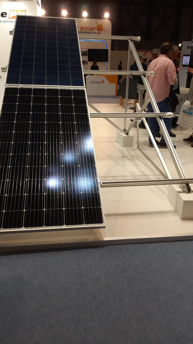 Pronto, en <a href="/formacionpassiv/">Formación Passivhaus</a> Formación Passivhaus, os ofreceremos un curso especial: "Fotovoltaica y Passivhaus, cómo hacerlo" 
Informate en formacionpassivhaus.com