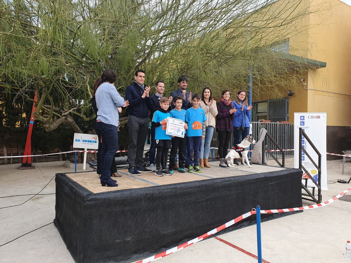 Radio_Molina's tweet photo. El Taller ha celebrado esta mañana el acto de clausura de la XI edición de su Carrera Solidaria. Los fondos recaudados a través de las aportaciones de familiares y amigos han ido a parar este año a la Asociación Protectora de Animales de Molina. 
https://t.co/bh0VL82a1d https://t.co/b7qVu3tlmM