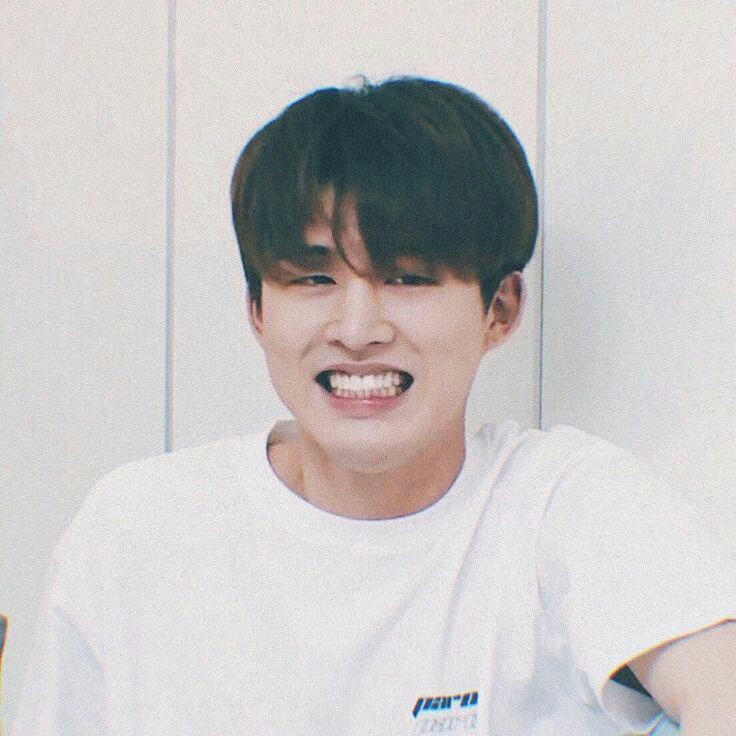 ติ่งเล็กๆ ที่เรียกว่ารัก tweet media