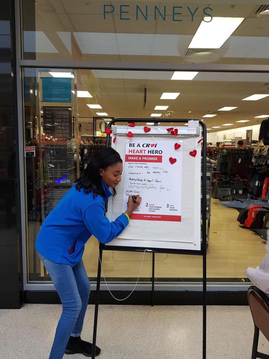 anniecostelloe's tweet photo. #Teamcroí offering FREE  #HeartHealthChecks in Castlebar with #KavanaghGroup Supervalu today.#Charityoftheyear @CroiHeartStroke https://t.co/pGwT7XeIIu