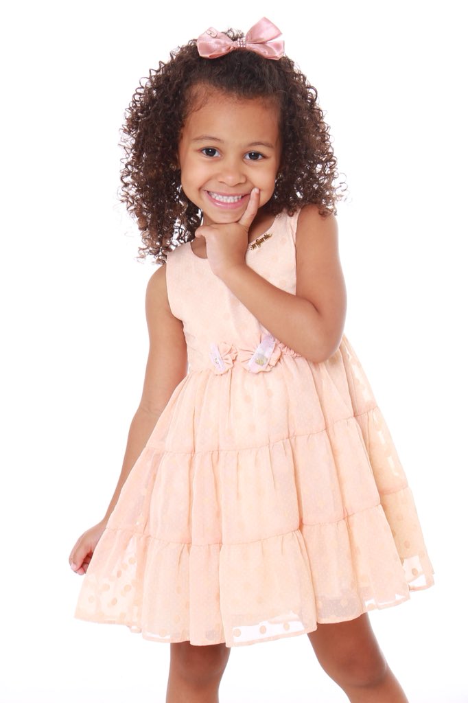 luana_carrey's tweet image. Instagram dessa fofa @annysoares.oficial  sigam ela. #modelo #kids #maxfama @maxfamaoficial @myagencyoficial