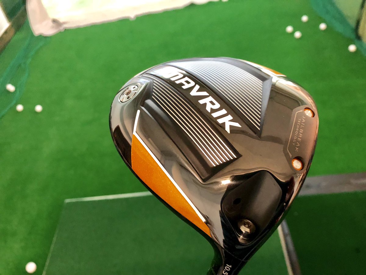 nakasuka0412's tweet photo. 今年の自分へのバレンタインは、悩んだ結果「型破り」な方にしました

M5、一年ありがとう^_^

#MAVRIK 
#fmil https://t.co/K7urXIeAFR