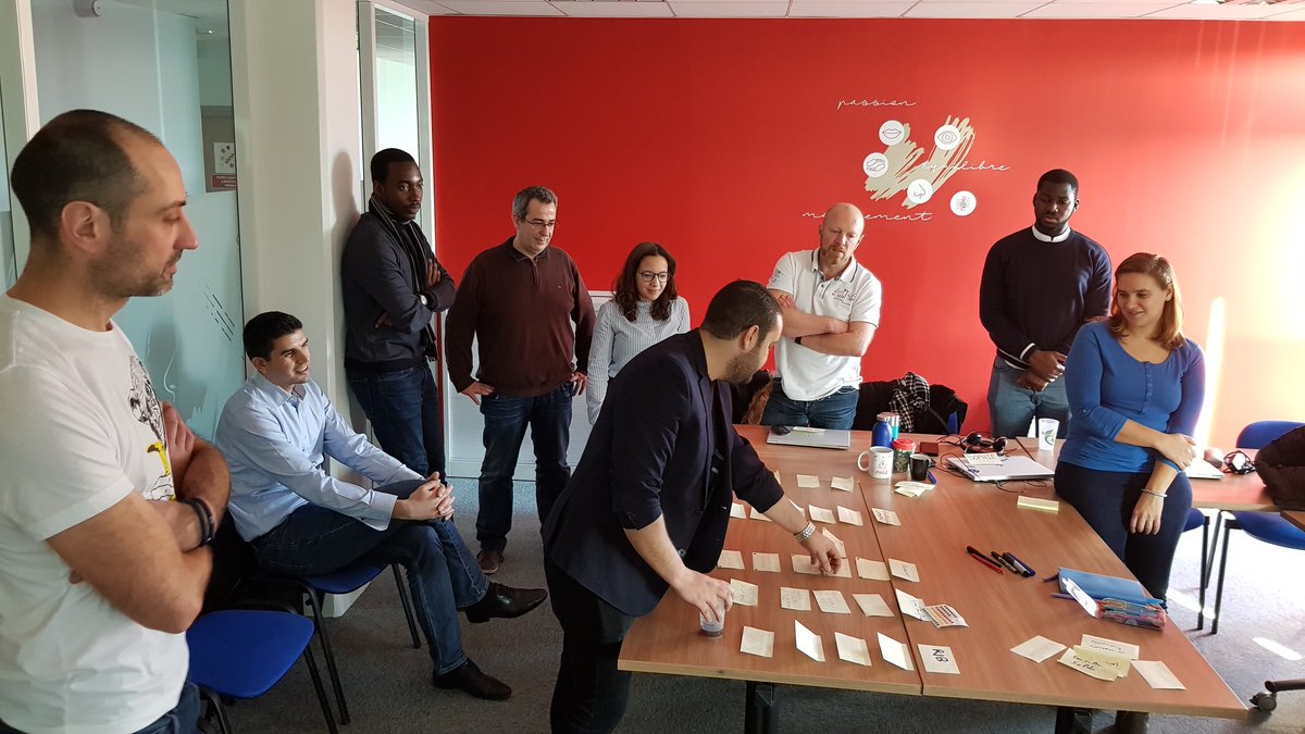 thelimande's tweet photo. Restitution de l'atelier de #StoryMapping lors de la journée de formation Fondamentaux #Agile chez #AXAFrance #WebcenterAXA #GuildeTest https://t.co/TwoNx9GeXr
