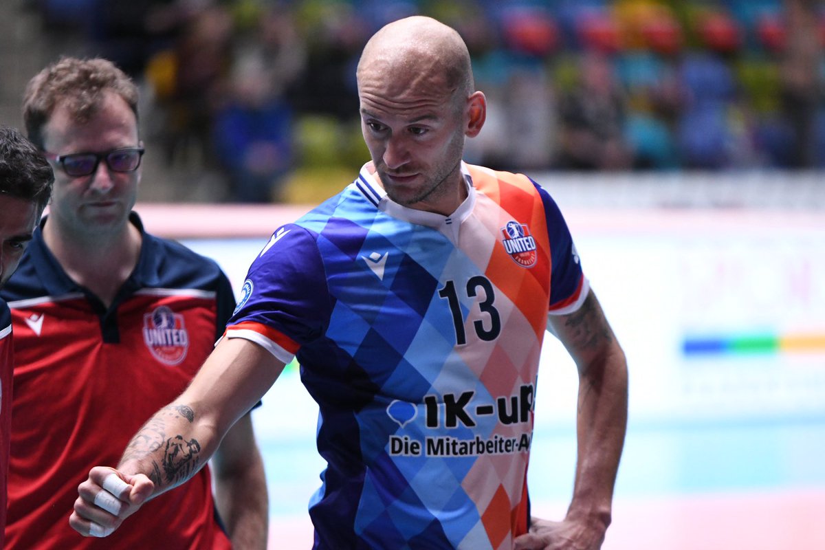s_candy38st's tweet photo. 200205 FraportArena
#unitedvolleys 
#SolJeanPhilippe 選手
ここぞという時のスパイクもブロックもめちゃくちゃかっこよかった😍 https://t.co/wMfzjW8klF
