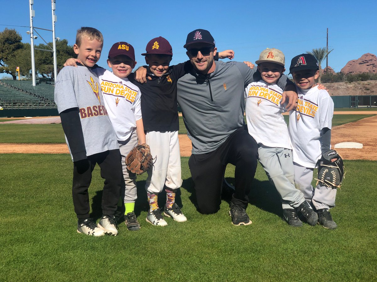 JoeBear72's tweet photo. One Week! Only #7MoreDays till @ASU_Baseball #OpeningNight #7 @earleybaseball #XXLHittingCoach &amp; #OutfieldGuru #AndersonINGuy #AndersonHS #3SportAthlete #Outstanding #Husband #Dad &amp; #Son Able to #Relate #Mentor &amp; #Motivate #HisGuys #SenseOfHumor &amp; Really #ABigKidAtheart 💖 #MyGuy https://t.co/ywTXRyUT5e