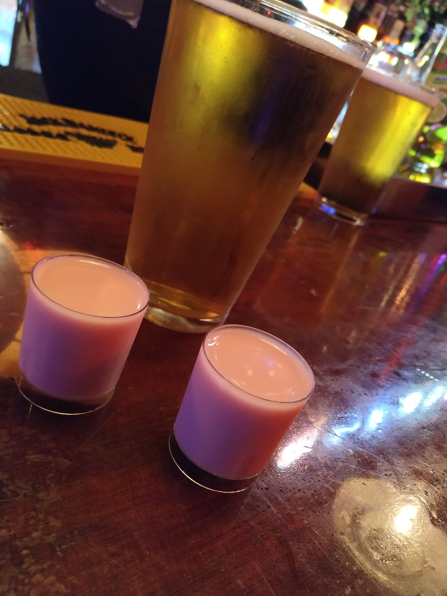 RichWXM's tweet photo. Benidorm broke me... #TooOldForThisLark 🤪 https://t.co/f7rQ4vzc6n