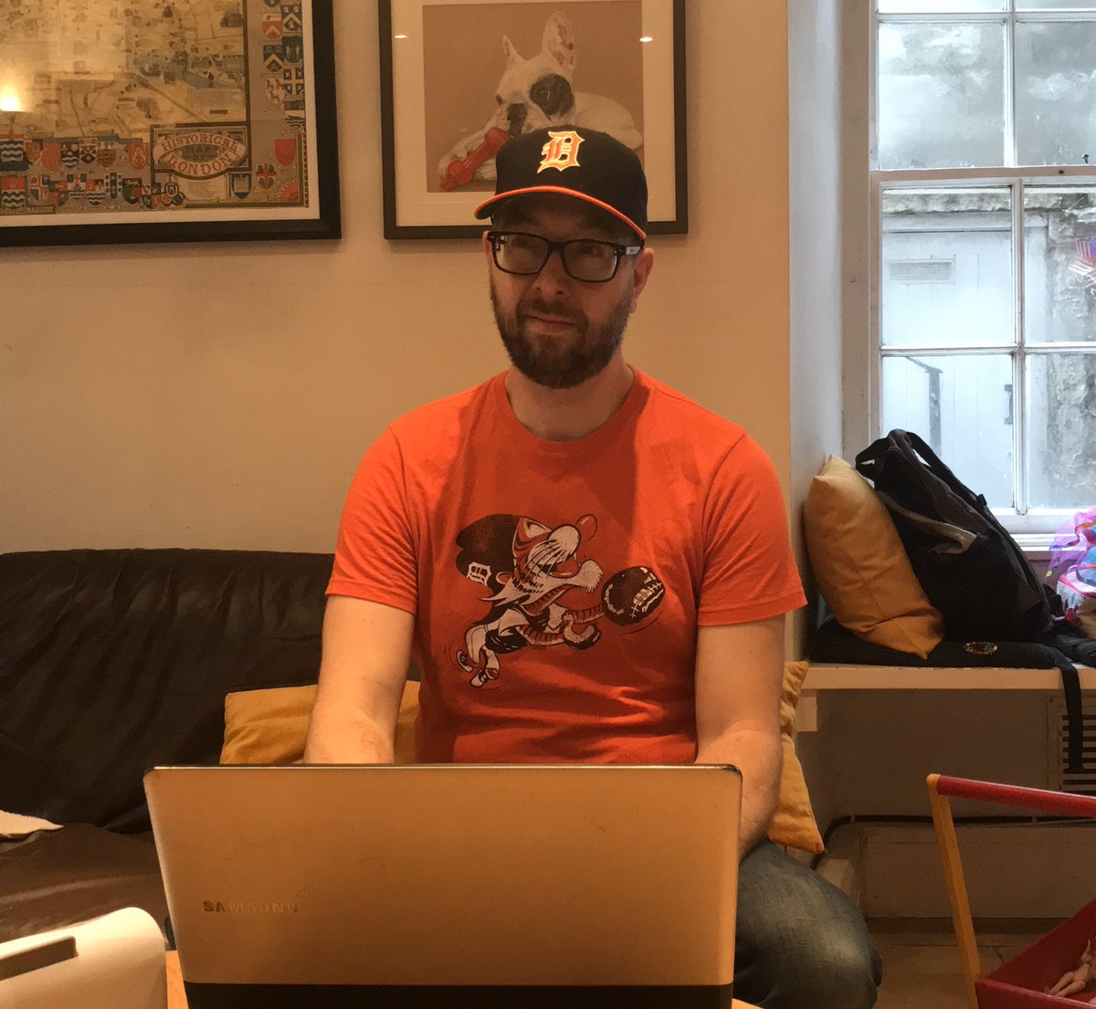bubbaonbaseball's tweet photo. Working hard on the @dugoutclassics website so we can launch next week.

Hat of the day is a 1972-82 Detroit @tigers road cap.

1967-77 Tigers alternate logo shirt by @47.

#bubbaonbaseball
#ballcapsandbagpipes
#hatoftheday https://t.co/uhwvn8cPp6
