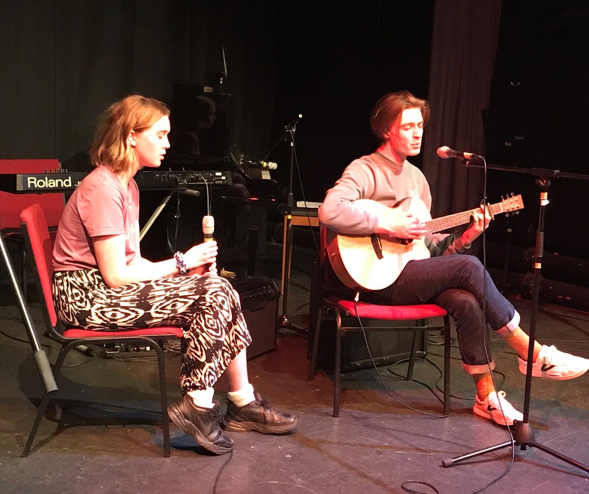 BohuntSchool's tweet photo. 24 talented students performed @bohuntsixth's first-ever live event @PhoenixBordon. #Pop, #rock, #theatre, #folk, #funksoul &amp; #film scores filled the programme. Thanks to Tessa Yr 13 &amp; Hollie Yr 12 who were integral to building a successful night #inspiring @BohuntSchool https://t.co/Fprd8jyIyo