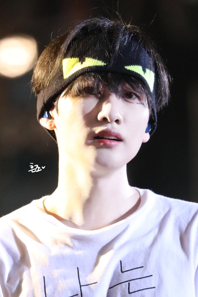 IN200511o06's tweet photo. 200118 | SUPER SHOW 8 
                                                                                             
#슈퍼주니어 #SUPERJUNIOR #은혁  #이혁재  #Eunhyuk https://t.co/kGqJeMpSgu