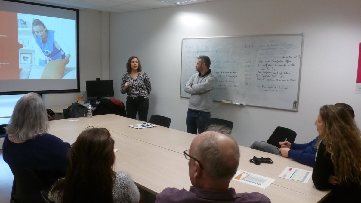 #AvecPoleEmploi Lille Vaucanson et O2, on continue la promotion des métiers des services à la personne et de la #mixitė, pour développer la communication et les recrutements sur ces métiers d'avenir #OsonsTousLesMétiers