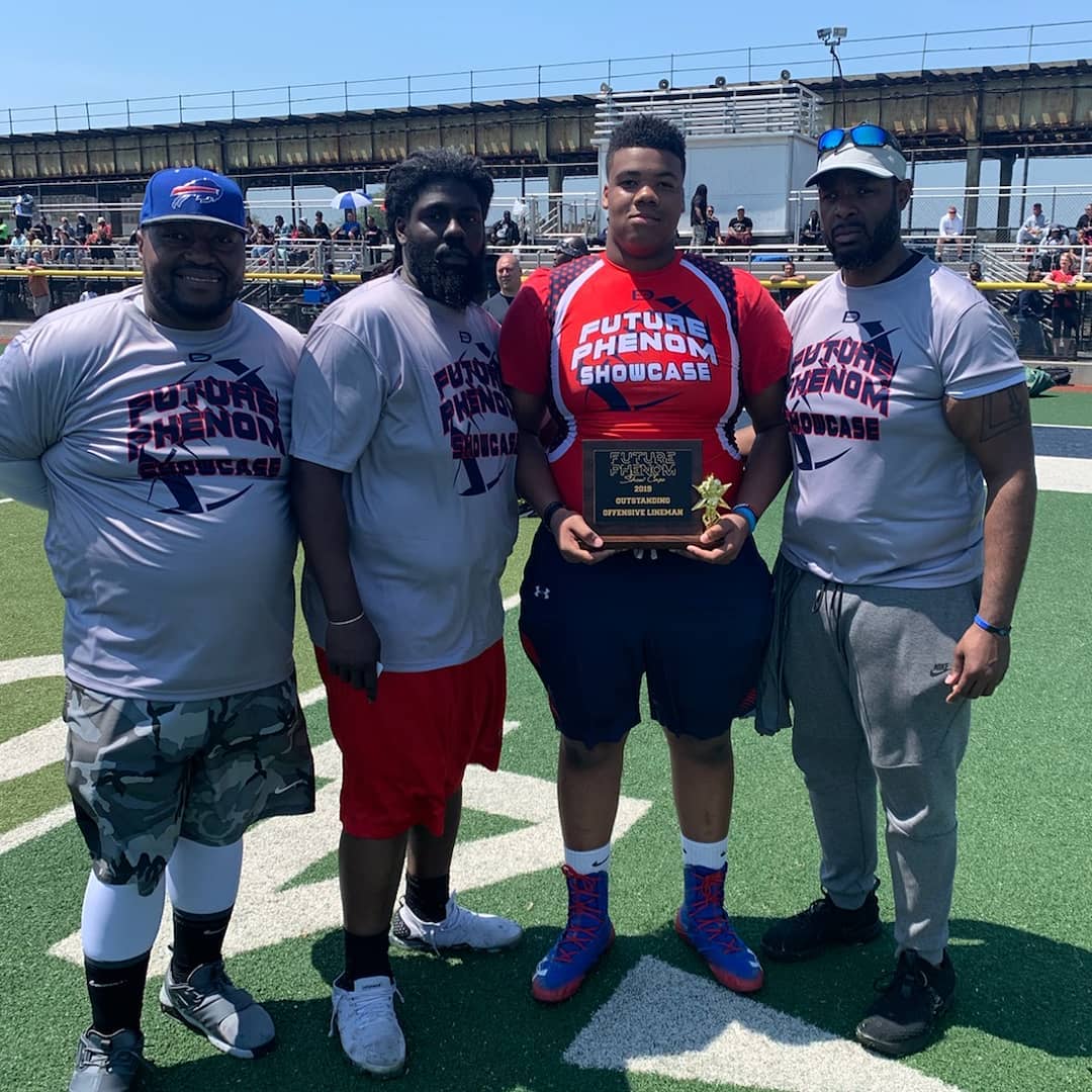 linemen_factory's tweet image. Congrats to 2019 @FuturePhenomNYC Best Olineman @AJCornelius65 on his commitment to @RhodyFootball #TrenchEnforcer 🐗🏖 #NYCHASHAWGS