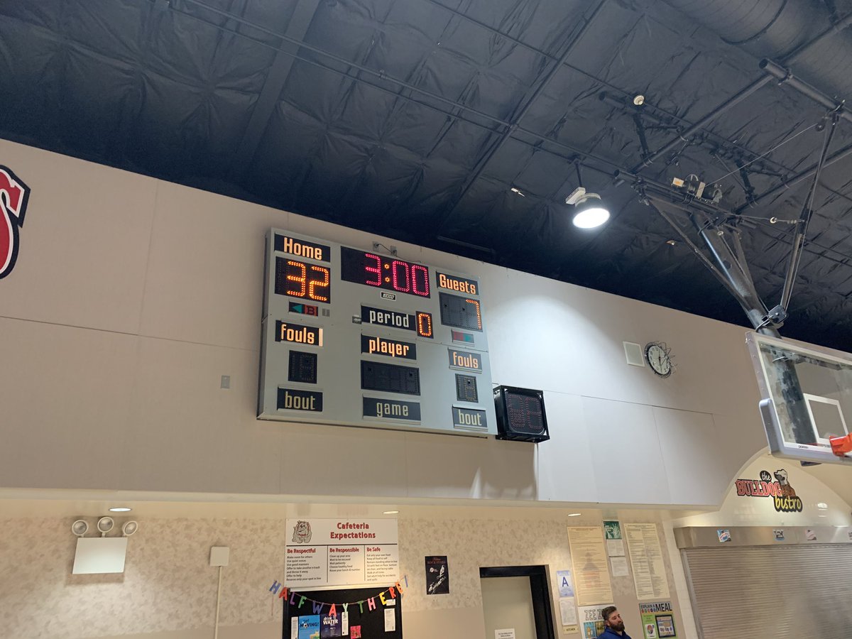 GoldenCrews's tweet photo. Mesa Linda Lady Bulldogs improve to 3-1 so far this season with a convincing win against Barstow Junior last night. https://t.co/AOOQulSyu1