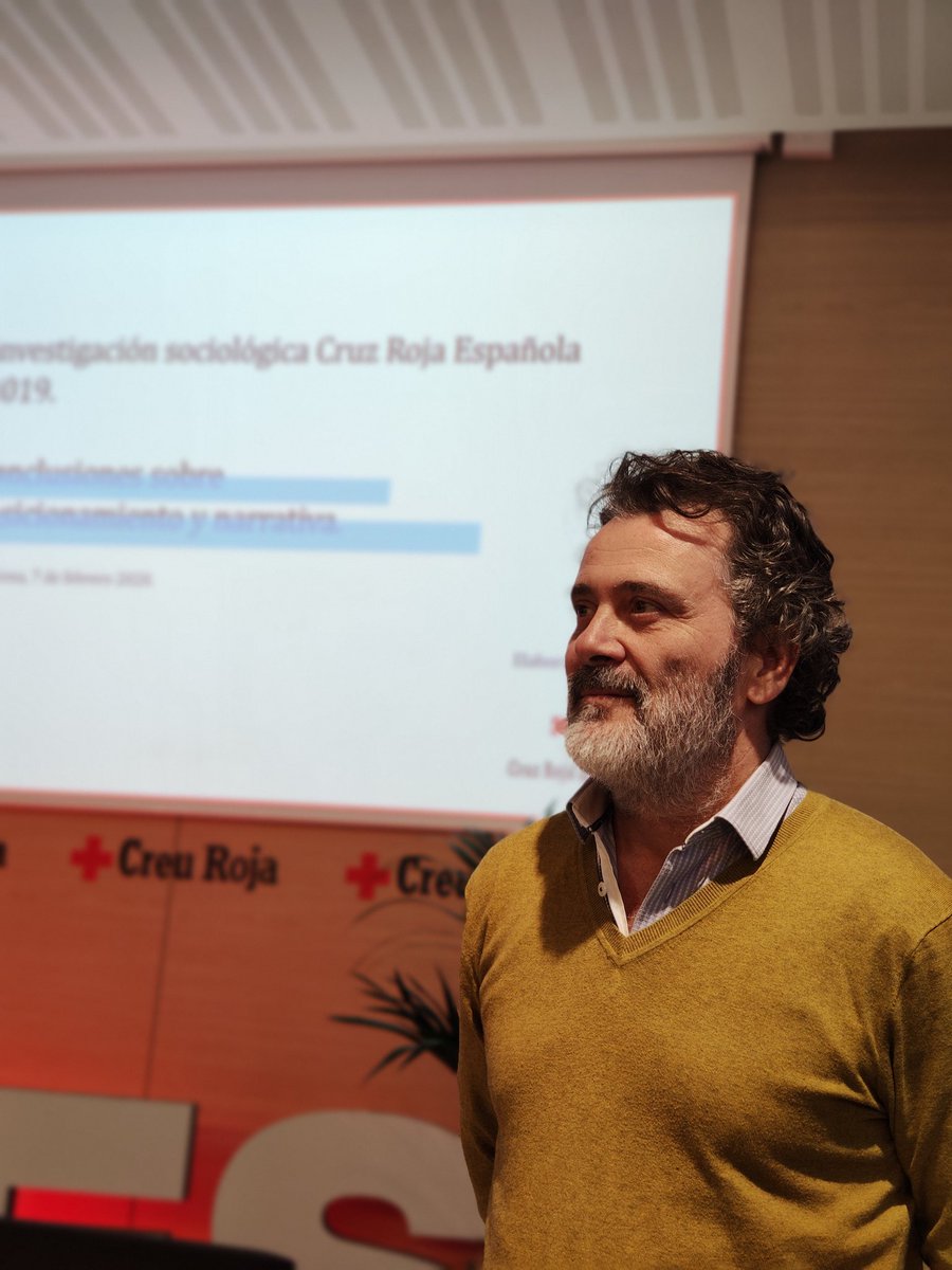 Fanego's tweet image. Y aquí llega @luismi_barral para hacer un resumen de lo que hemos aprendido con la investigación social de @CruzRojaEsp #reconectando #reconnectant