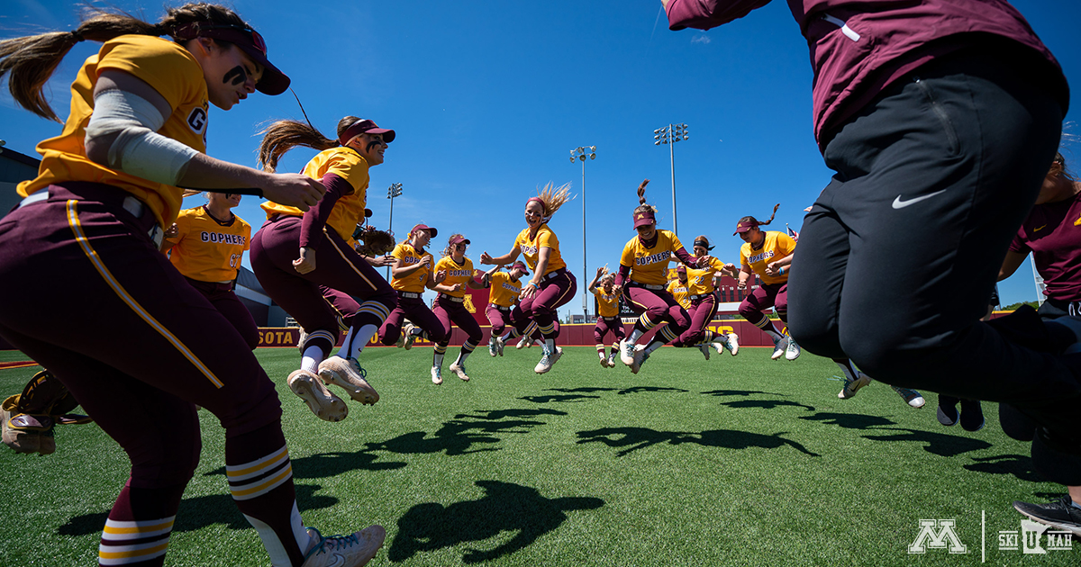 GopherSports's tweet photo. The quest to return to the WCWS begins today.  〽️ 

@GopherSoftball | #DreamB1G https://t.co/ry8Cf6AqZE