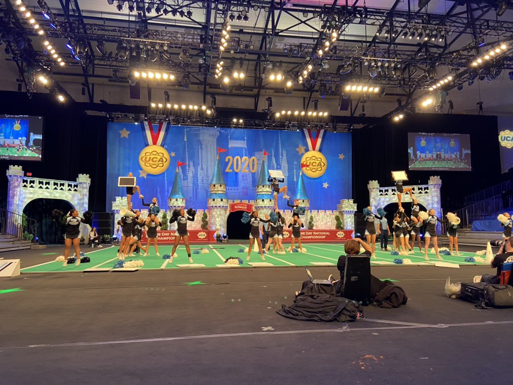 UCAupdates's tweet image. These morning game day performances has everyone in HP on their feet! #ucanationals #NHSCC