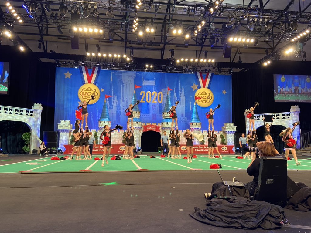 UCAupdates's tweet image. These morning game day performances has everyone in HP on their feet! #ucanationals #NHSCC