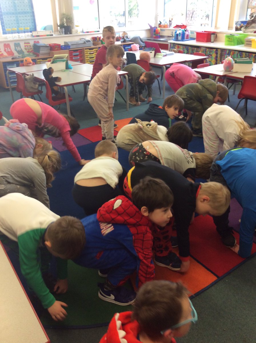 TPPS_Amber's tweet photo. Year 1 enjoying some mindfulness yoga as part of our mental health week! #TPYear1 #Mindfulness https://t.co/TnIPhzpHca