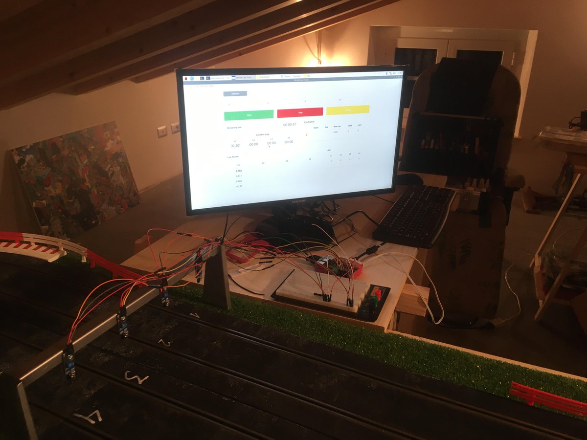 AlleManfredi's tweet image. Just tested a lap timer (made by me) for my slot car track!
#RaspberryPi + #electronjs + #nodejs + #reactjs  + #Python 
github.com/allemanfredi/s…