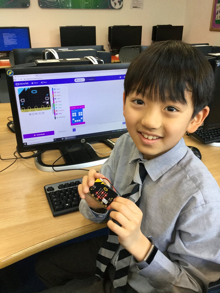 TechnologyDHS's tweet image. We love coding! #SchoolCodingClub #CodingandRoboticsClub #CodeBlocks #JavaScript #BBCMicrobits