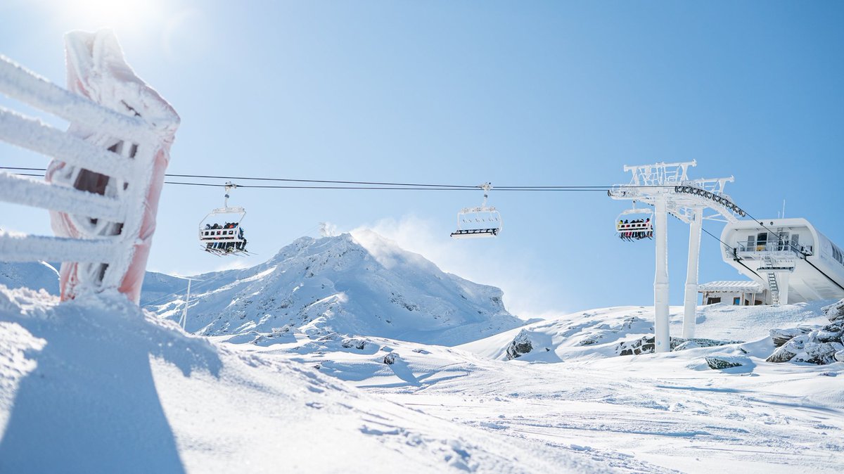 WhiteStoneSki's tweet photo. #FridayFeeling via Val Thorens...
#ValThorens @ValThorensTours #Ski https://t.co/tsOwQ9IIRE