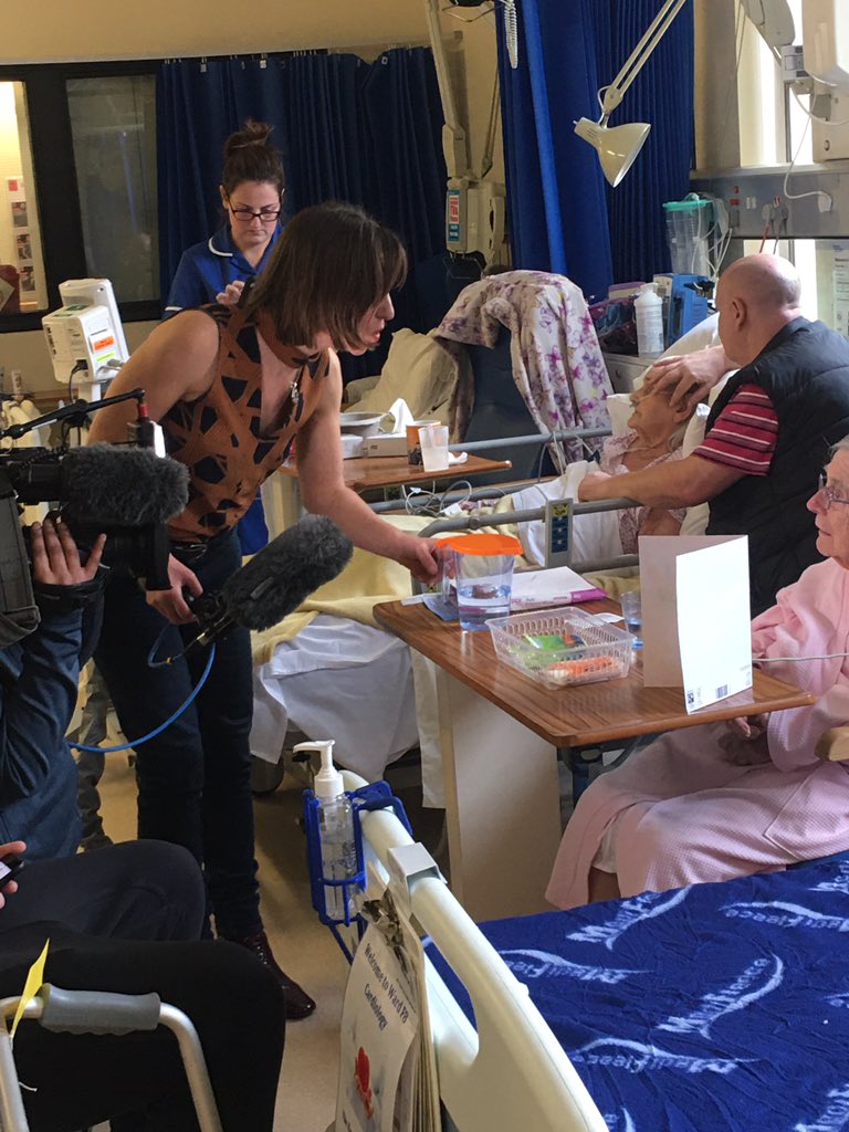 NCAlliance_NHS's tweet photo. Thanks to BBC Northwest @BBCNWT for coming to film at The Royal Oldham Hospital @OldhamCO_NHS filming patients and staff about our fantastic CQC report for Pennine Acute and #TROH which shows significant improvement and overall rating of GOOD! #CQC #Good #PAT #Oldham https://t.co/1cah8CpHh8