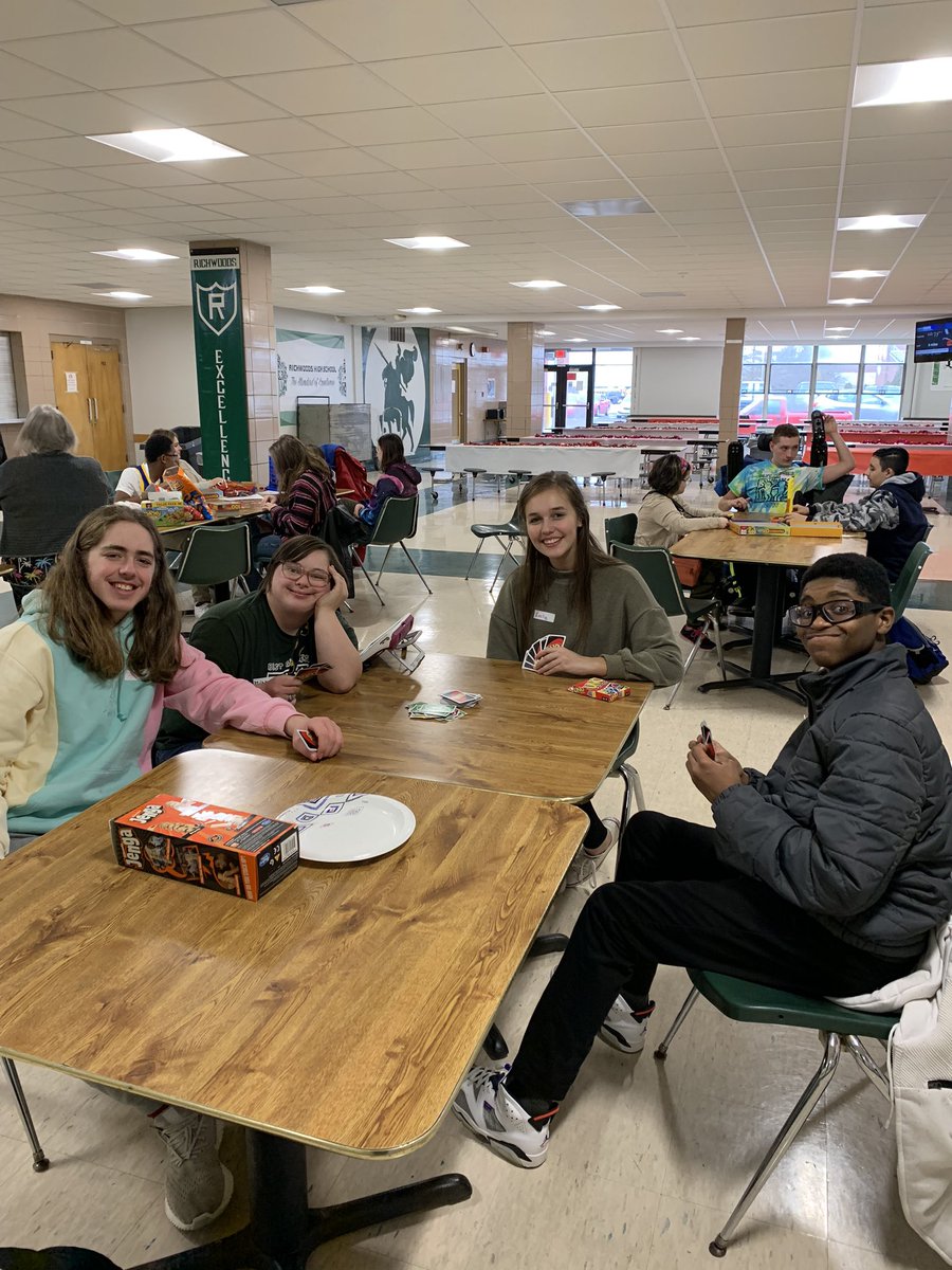 BestBuddiesRW's tweet photo. RHS Best Buddies has been having fun getting to know each other! We would love to have you join us! Meet Your Match Event coming next week! Stay tuned for more info! 🤟🏻💙 #RHSbestbuddies #bestbuddies https://t.co/kORCHIVqLc