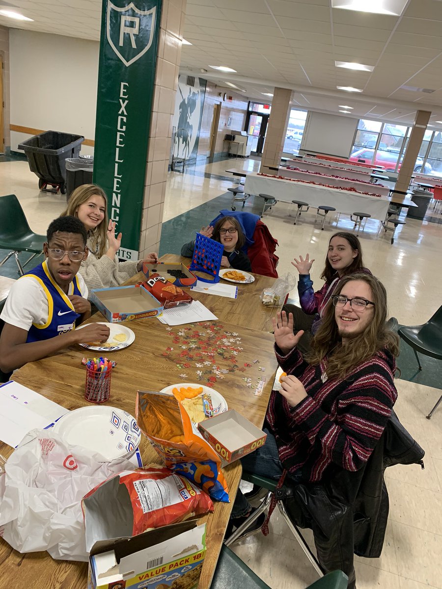 BestBuddiesRW's tweet photo. RHS Best Buddies has been having fun getting to know each other! We would love to have you join us! Meet Your Match Event coming next week! Stay tuned for more info! 🤟🏻💙 #RHSbestbuddies #bestbuddies https://t.co/kORCHIVqLc