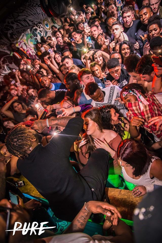 SurreyFanzone's tweet image. Viper saturdays big night this week no more dry jan !!!!! Vip tables from £150 07583218595