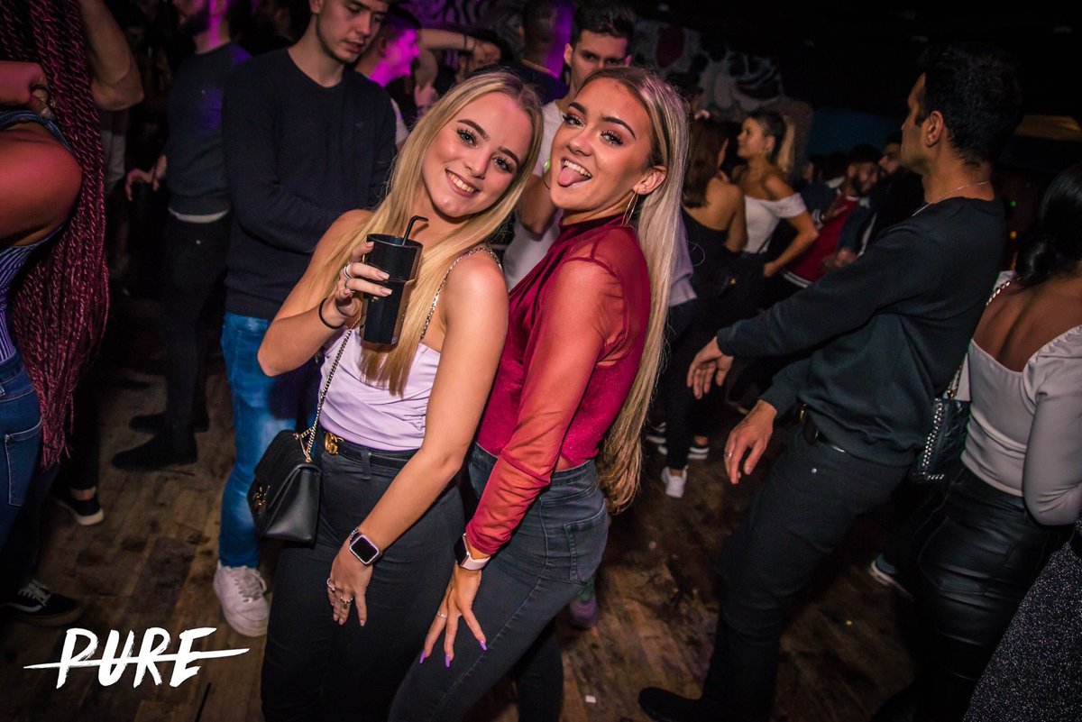 SurreyFanzone's tweet image. Viper saturdays big night this week no more dry jan !!!!! Vip tables from £150 07583218595