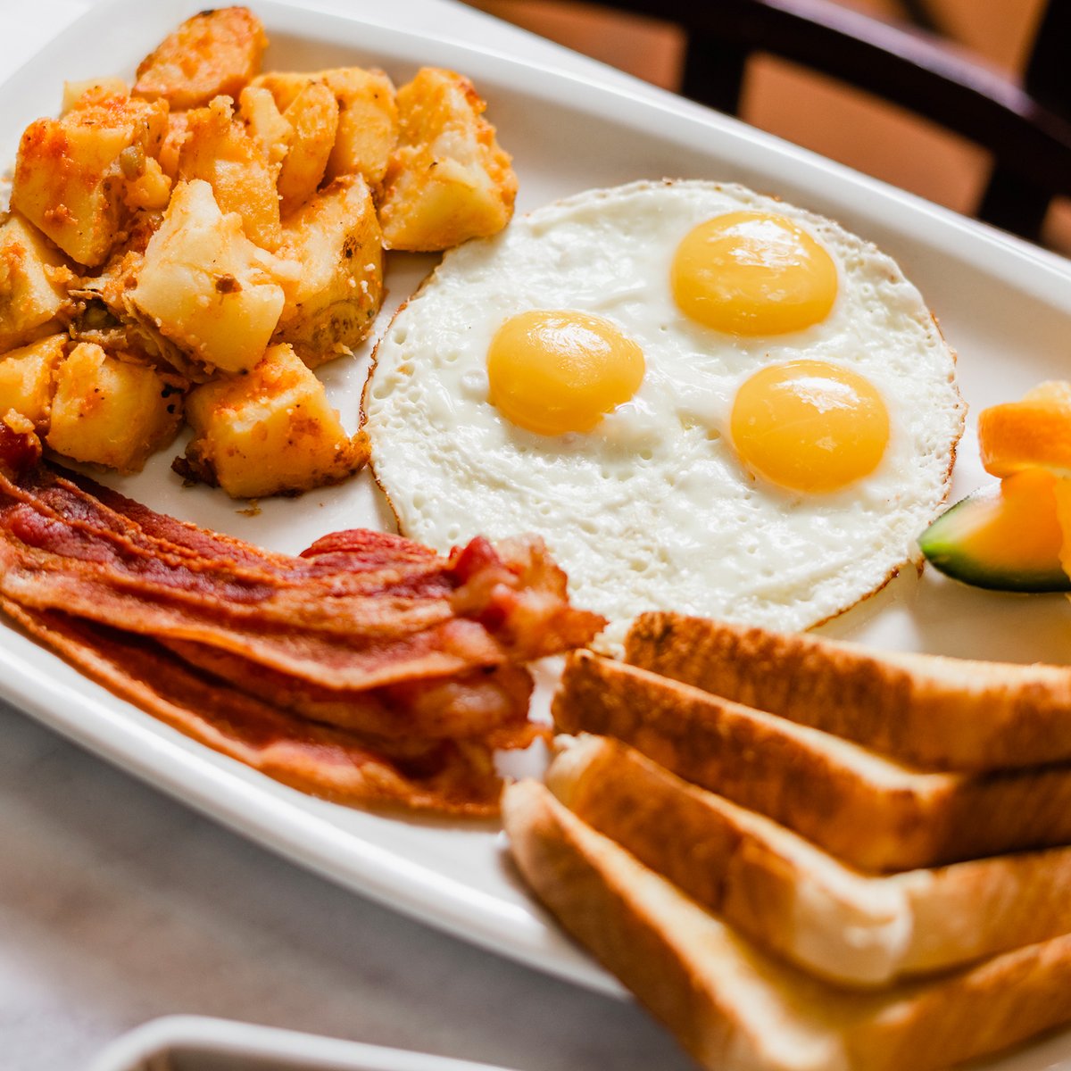 EggsmartCAN's tweet photo. Rise and shine ☀️😁 #goodmorning #itsfinallyfriday #friyay #classicbreakfast #eggsmart #breakfast #lunch #brunch #goodmorning #instafood #classicbreakfast #eggsbenedict #wakingup #earlybird #breakfastperfection #breakfastofchampions https://t.co/ci7eL43qFj