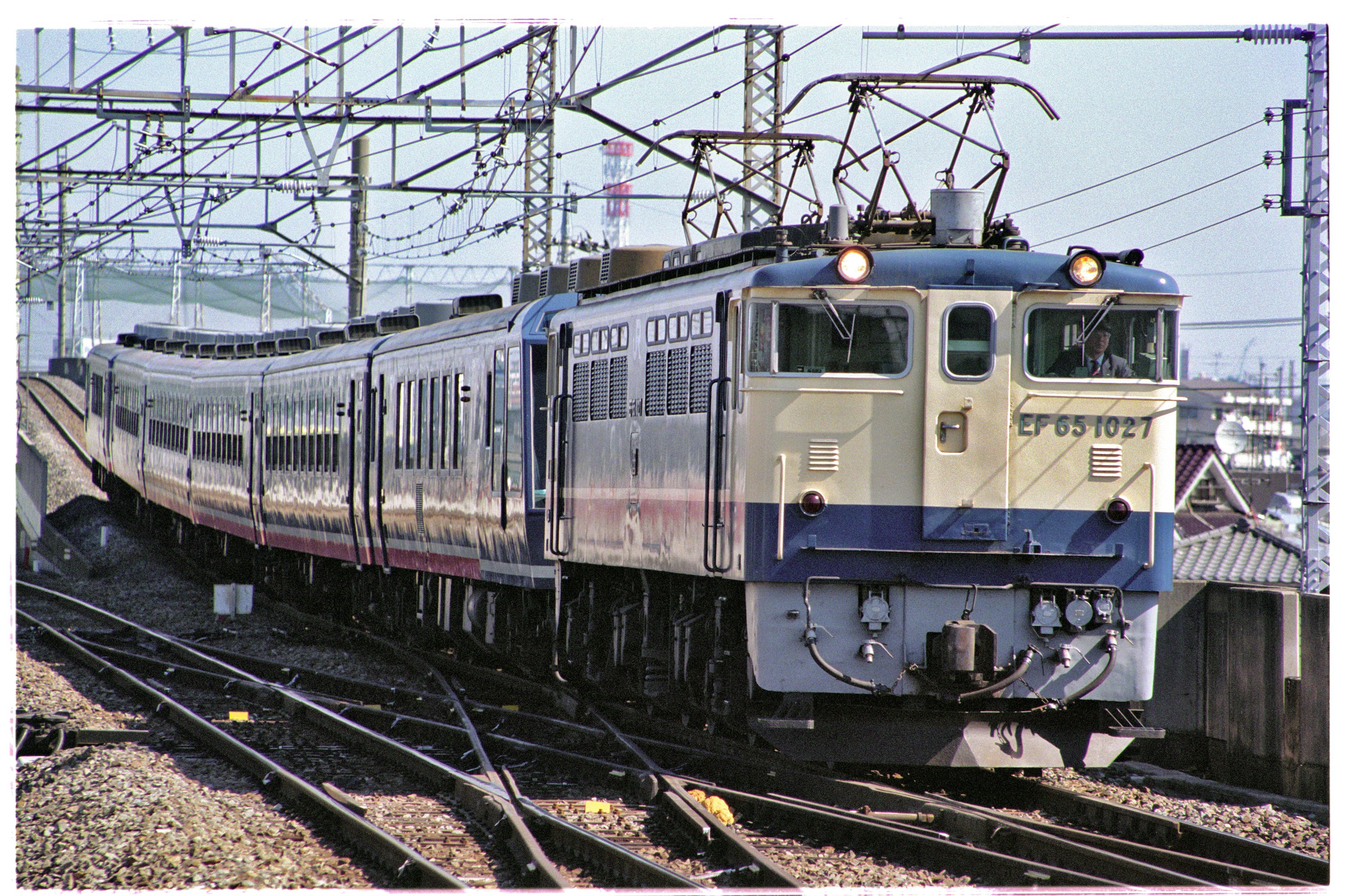 EF65