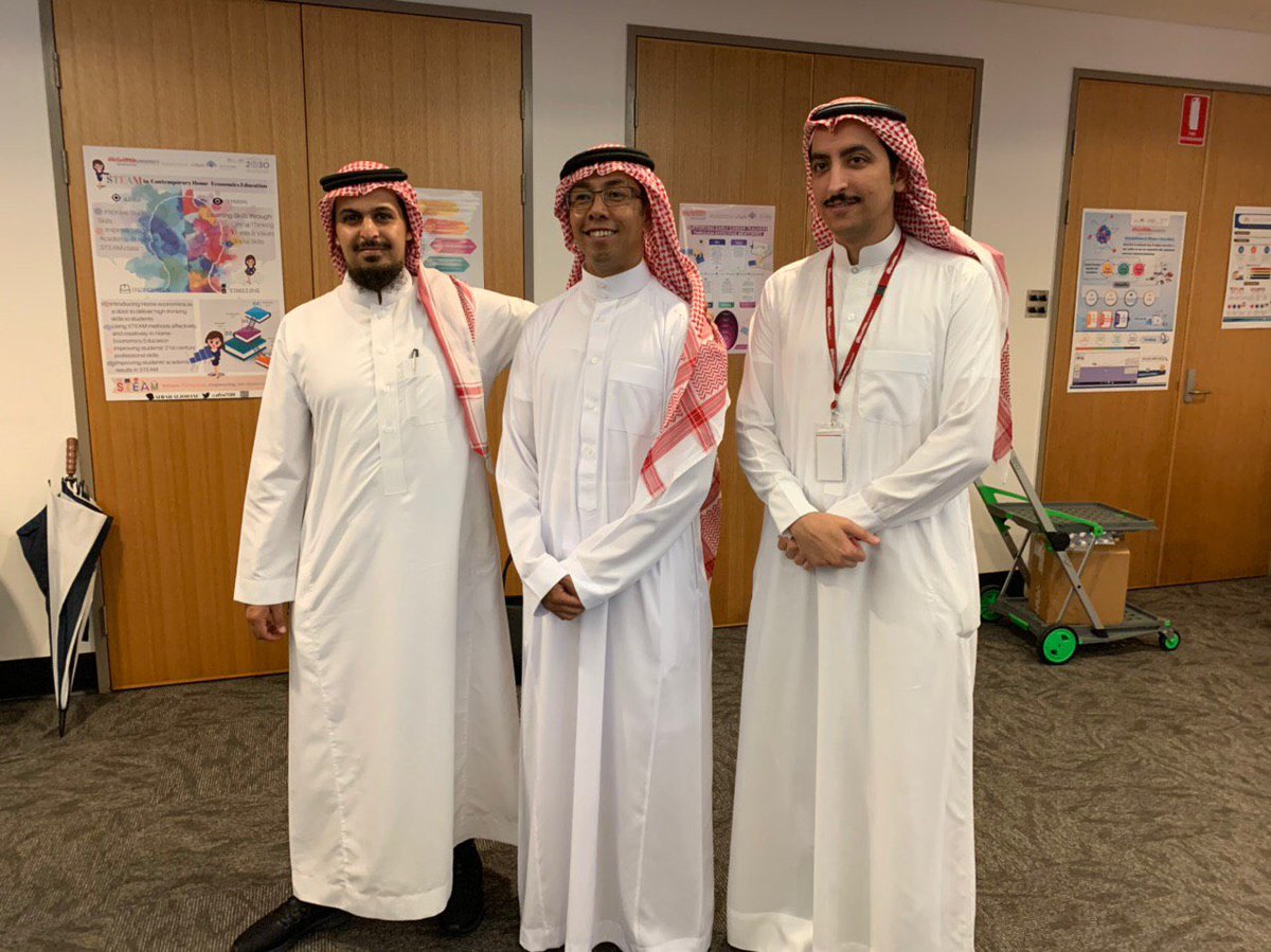 يتبع مقتطفات من الاحتفال تحت هذه التغريدة.
#خبرات٣
 #Griffith 
#خبرات٣_جامعة_جريفيث