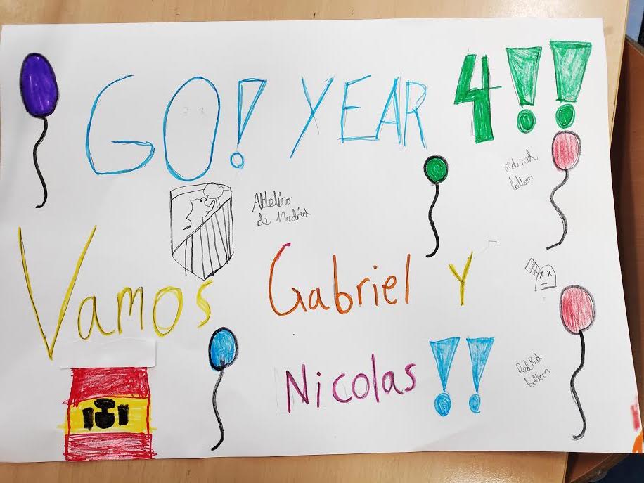 MissAmyEAL's tweet image. Year 4 cheered for those that were getting their swimming diplomas in our home languages! How would you cheer in your home language(s)? #homelanguage #translanguaging #EAL #alllanguagesmatter  @ISH_EAL