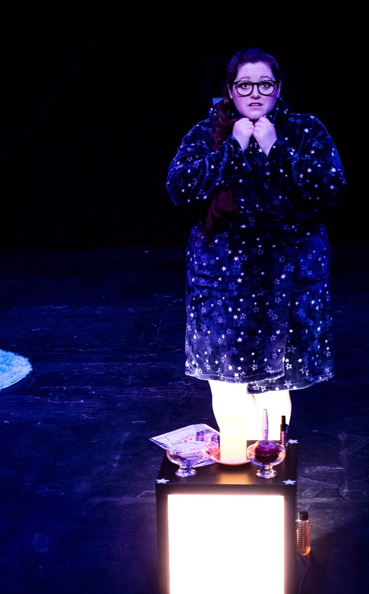 PineconeLab's tweet photo. In #HOThelenoftroy an ancient Greek goddess gives teenage Amy an unforgettable makeover - let us do the same to your weekend! - don’t miss your chance - @cockpittheatre today & tomorrow 7.30PM
#feministtheatre with lots of 90’s vibes and tunes 🎶 #getyourgirlstogether & come! https://t.co/uT2bceTLKP
